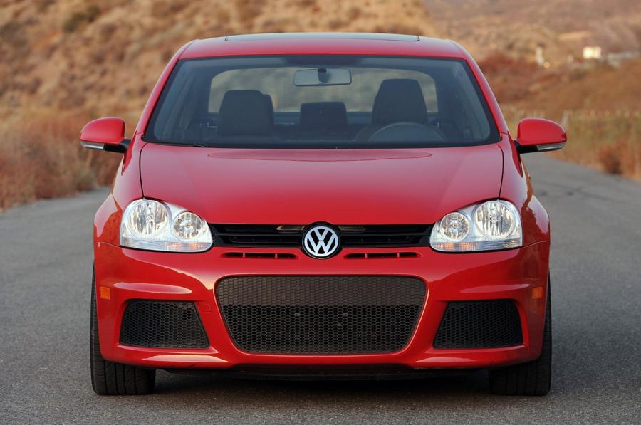  Volkswagen Jetta TDi Street Cup Edition 2010 года  (фото 32 из 41)